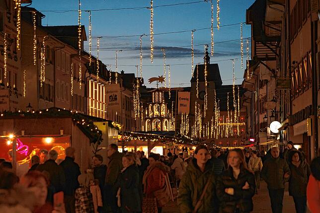 Bild 19: Endlich wieder Budenzauber! So schön ist der Weihnachtsmarkt in Waldshut
