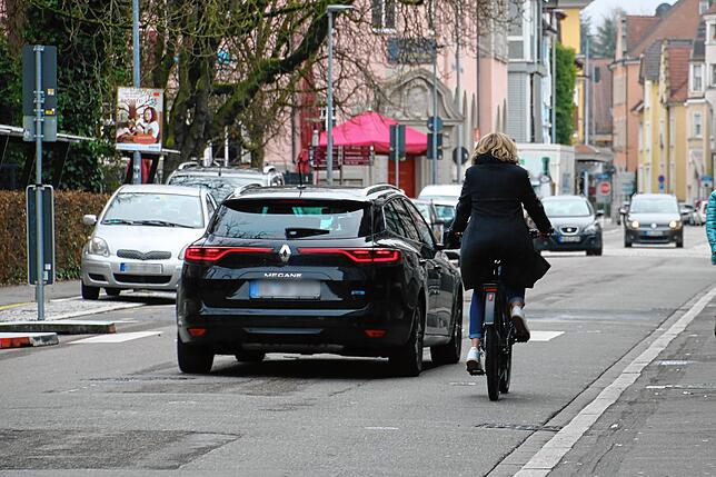 Die Teggingerstraße in Radolfzell soll eine Fahrradstraße werden, die Verwaltung soll die unterschiedlichen Schritte dem Gemeinderat ...