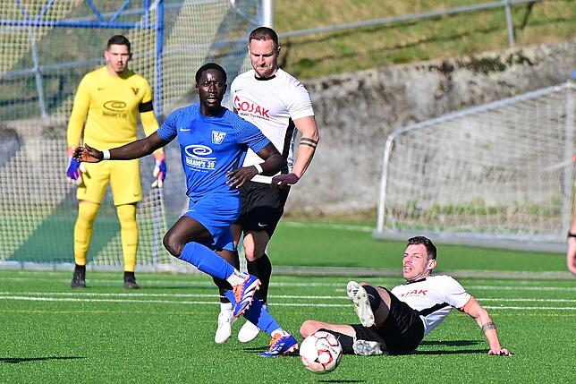 Bild 16: TuS Stetten siegt 3:0 im Spitzenspiel gegen die SG FC Wehr/Brennet – und wir haben Fotos!