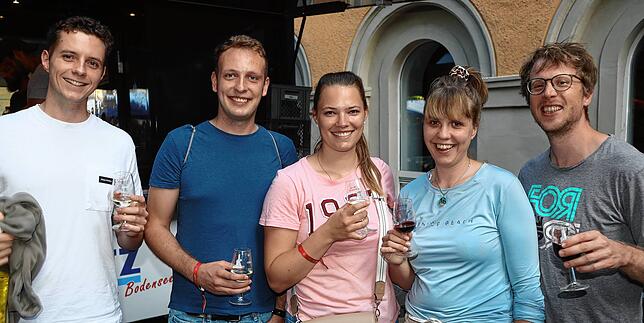 Milde Temperaturen und trockene Witterung lockten auch am Donnerstag, 27. Juli, die Besucher auf das Konstanzer Weinfest.