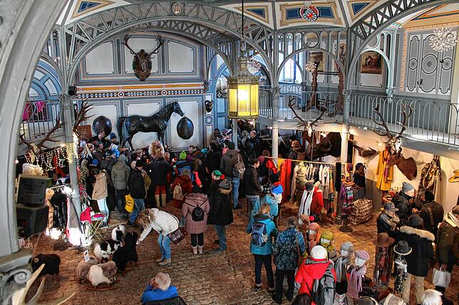 Auch in der Anspannhalle des Marstalls herrscht meist Andrang – hier im Jahr 2023.