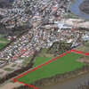 Das geplante Zentralkrankenhaus für den Landkreis Waldshut soll in Albbruck gebaut werden zwischen B&nbsp;34 und Rheinufer (grüne Fläche ...