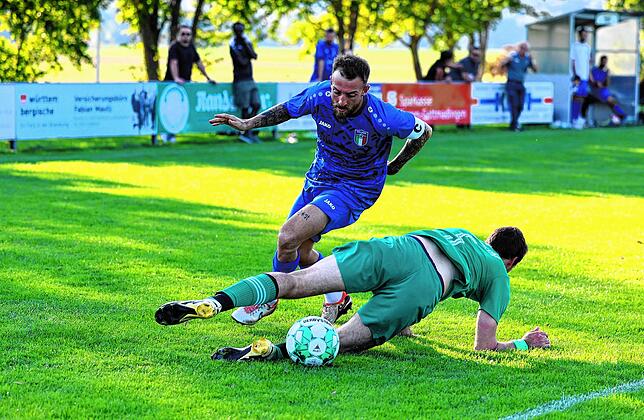 Bild 6: Unsere große Bildergalerie vom Kreisliga-Spitzenspiel zwischen dem SV Riedheim und Italiana Singen