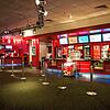 Die Absperrbänder braucht es nicht mehr &ndash; seit Montag ist das Cineplex in Friedrichshafen wieder aufgrund der aktuellen ...