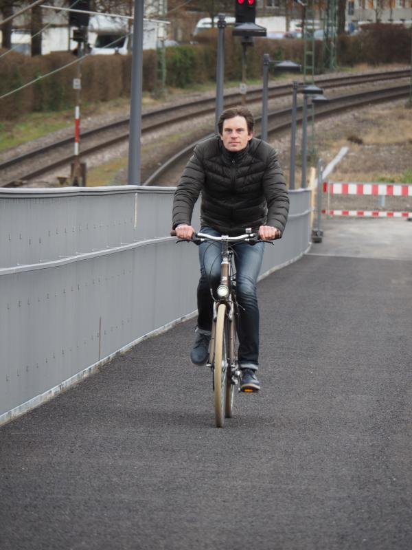Bild 2: Wir haben getestet: So funktioniert die neue Z-Brücke in Konstanz-Petershausen