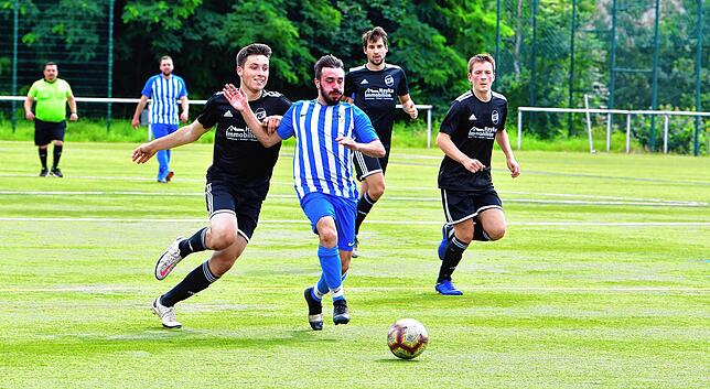 Bild 28: Spvgg. Wehr setzt sich bei der Qualifikation zum Rothaus-Bezirkspokal mit 2:0 gegen den FV Fahrnau durch &ndash; und wir haben Bilder!