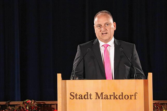 Bild 4: Kandidatenvorstellung der Stadt: Fünf sehr unterschiedliche Bewerber präsentieren ihre Ziele für Markdorf