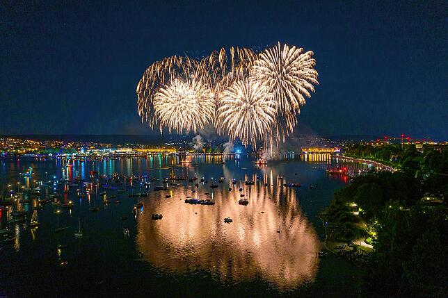 Bild 16: Spektakuläre Bilder vom Feuerwerk bei Seenachtfest und Fantastical 2022