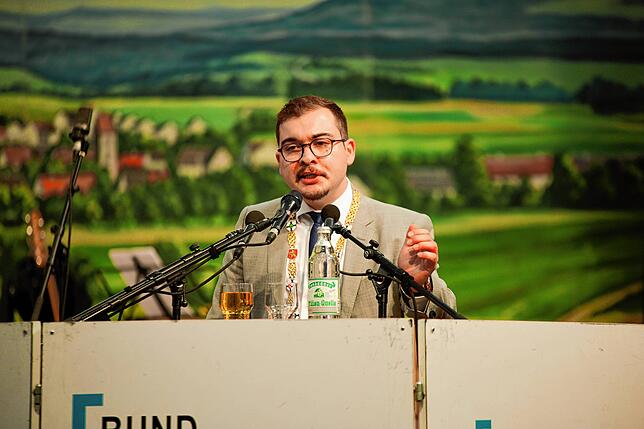 Bild 24: Gute Laune und volles Festzelt bei der Rede von Michael Kretschmer