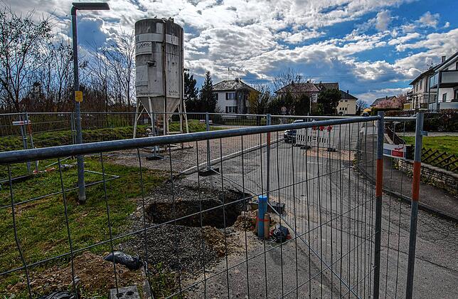 Saniert werden muss ein Tagbruch in der Messostraße. Unter der Straße liegt ein ehemaliger Bunker.