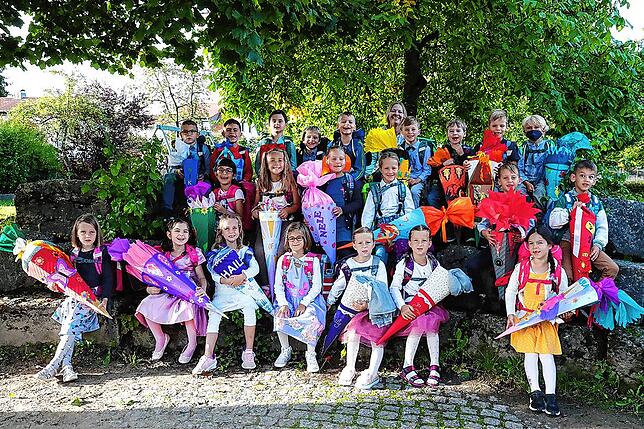 Auentalschule Owingen: Die Klasse 1b mit Klassenlehrerin Martina Wolf.