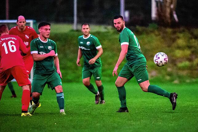 Bild 23: SV Rheintal besiegt den FC Bergalingen mit 2:0 &ndash; und wir haben Bilder!
