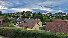 Ein Blick von der Autenweiler Straße auf das Wohngebiet rund um die Heidbühlstraße im Norden von Bermatingen.
