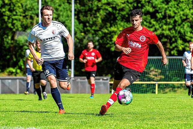Bild 24: FC Schlüchttal gewinnt beim FC 08 Bad Säckingen mit 4:2 &ndash; und wir haben Bilder!