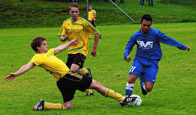 Bild 38: Schnappschüsse aus der Bezirksliga-Saison 2012/2013