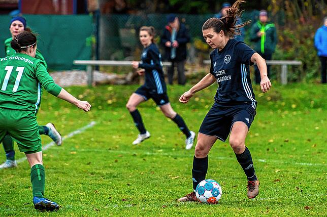Bild 5: Fußballerinnen des SV Niederhof besiegen die SG Marbach II &ndash; und wir haben Bilder!