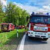 Die Feuerwehren müssen oft zu Verkehrsunfällen ausrücken, wie auf dem Bild bei der Abfahrt Steißlingen der Bundesstraße 33. Sie stellen ...