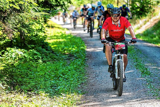 Bild 15: Starke Lokalmatadoren bei Waldhaus Bike-Marathon des VBC Waldshut-Tiengen &ndash; und wir haben Bilder!