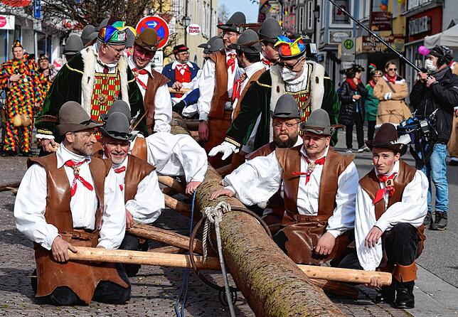 Bild 14: Bilder vom Narrenbaum-Setzen in Stockach Teil 1