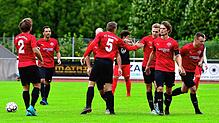 Bann gebrochen: Die Spieler des FC Hochrhein durften gegen die SG Mettingen/Krenkingen die ersten Punkte in der neuen Saison bejubeln.