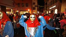 Bild : Endlich! Butzenlauf stimmt Konstanzer auf die Straßenfasnacht ein