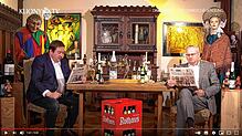 Der Narrengerichts-Sponsoringbeauftragte Frank Eichwald (links) und Narrenrichter Jürgen Koterzyna im Narrenstüble.