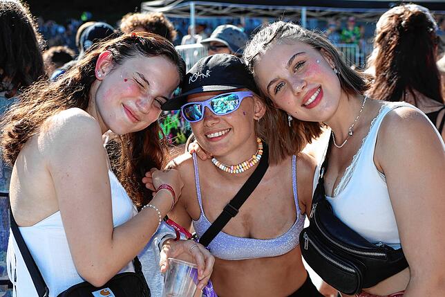 Bild 14: Gute-Zeit: Bilder von DJ Pretty Pink und Anja Schneider beim Festival in Konstanz