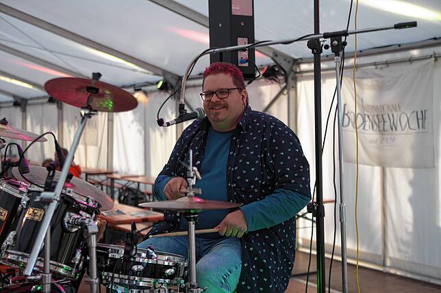 Bild 9: Gute Stimmung und Musik im Konstanzer Hafen – das ist bei der Bodenseewoche los