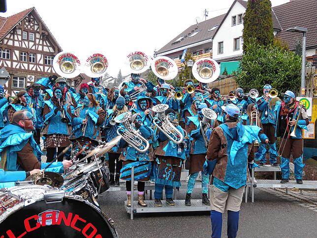Bild 19: Guggentreffen in Leipferdingen