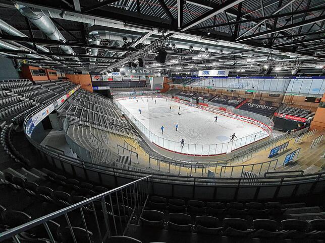 Das Eisstadion soll von einer neuen, städtischen GmbH vermarktet werden. Wie genau ist noch offen.