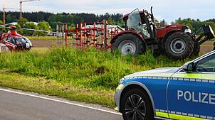 Der Traktor kam kurz vor Ebratsweiler von der Straße ab.