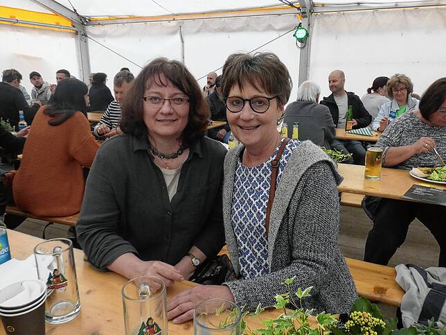 Bild 24: Den Abschluss des dreitägigen Festes „100 Jahre Kieswerk Häring“ machte der Musikverein Lottstetten