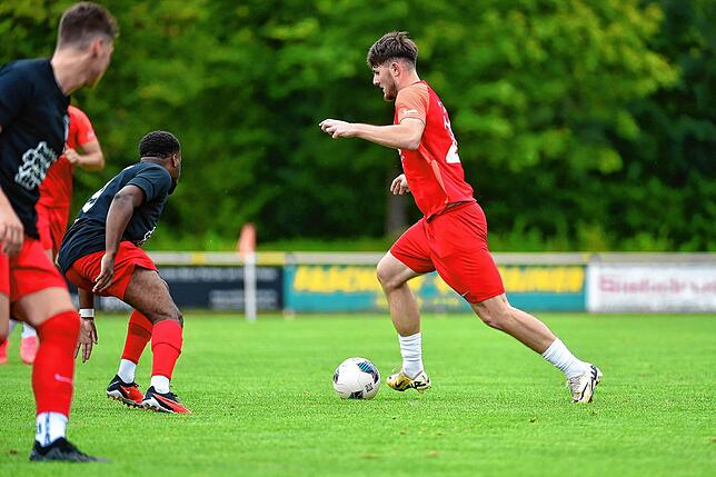 Bild 27: FC Tiengen 08 deklassiert den SV RW Ballrechten-Dottingen mit 5:0 – und wir haben Bilder!
