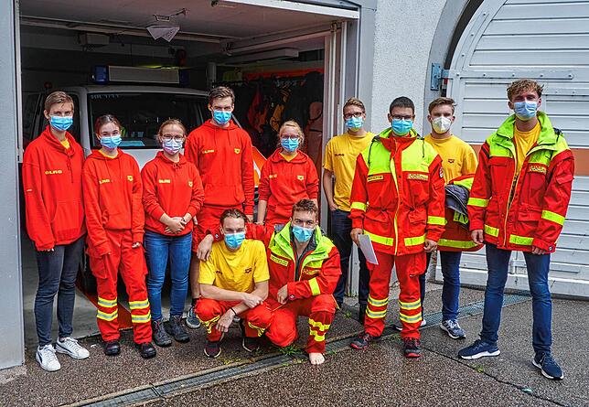 Ausgebildet: 12 Nachwuchskräfte aus den Ortsgruppen Rheinfelden, Grenzach-Whylen und Weil am Rhein haben nach über zwei Jahren ihren ...
