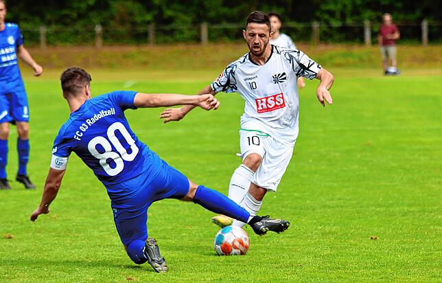 Bild 9: Die besten Bilder der Partie zwischen dem FC Radolfzell und dem FC 08 Villingen