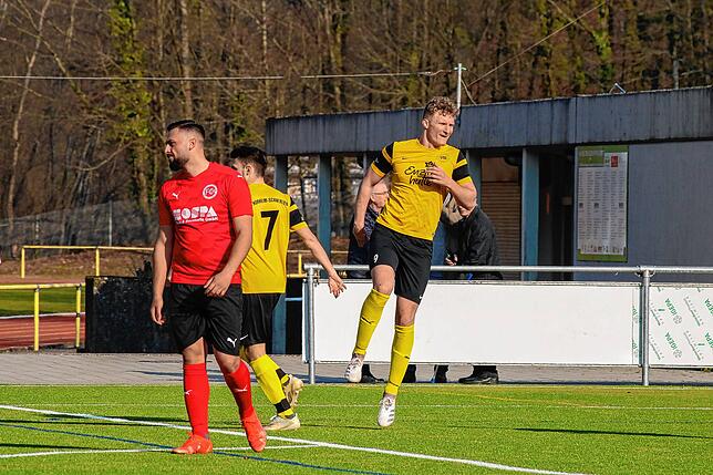 Bild 6: FC 08 Bad Säckingen besiegt den VfR Horheim-Schwerzen mit 4:2 &ndash; und wir haben Bilder!