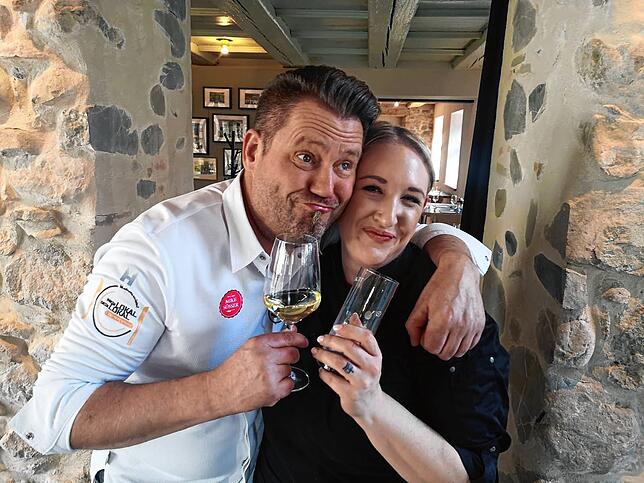 Auf ein Weinchen mit dem Fernsehkoch Mike Süsser.