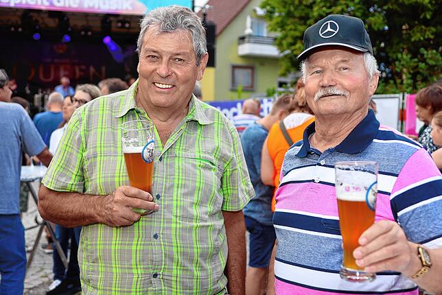 Bild 28: Bilder von der Festeröffnung des Schweizer Feiertags in Stockach