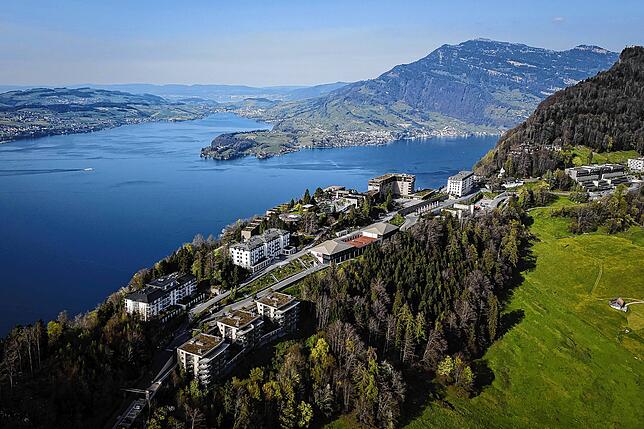 Vierwaldstättersee bei Luzern: Hier wird eines der größten Seethermieprojekte vorangetrieben.