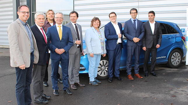 Verschaffen sich einen Eindruck von Sick Stegmann: Tobias Bacher (von links), Bernhard Kaiser, Alexander Louis, Bernd Cordes, Thomas ...