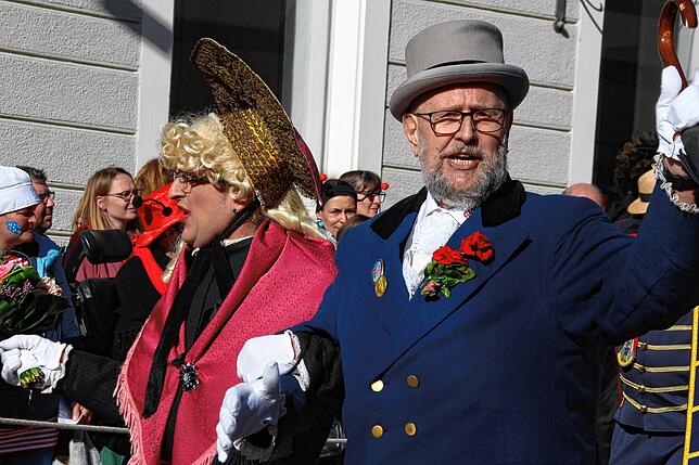 Die Narreneltern mit Thomas Hiestand (links) und Thomas Obert.