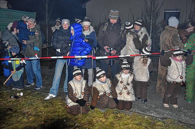 Bild 35: Alle Bilder des Hugeloh Narrenspiels