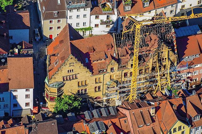Ein Kran wird im August 2024 errichtet und mit den Arbeiten begonnen. Voraussichtlich dauert es mindestens zwei Jahre, bis das Haus in ...