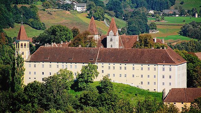 Das Stift St. Paul in Kärnten, die neue Heimat der St. Blasier Mönche und der Habsburger Gebeine.