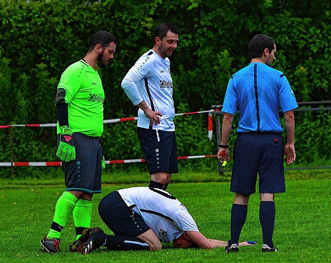 Bild 14: Reserve des FC Schlüchttal siegt im Rothaus-Bezirkspokal mit 3:2 beim SV Luttingen &ndash; und wir haben Bilder!