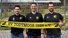 Willkommen im Schwarzwald: Stephan Brachat (Mitte) aus Eichsel wird in der neuen Saison den Trainerposten beim SV Todtmoos übernehmen. ...