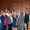 Freude im Vorstand des Netzwerks (von links) Ingrid Burow, Ingrid Gielen, Maren Kanz, Cordula Fischer, Bernado Winter, Dagmar Brauer, ...
