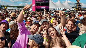 Bild : Alle Bilder vom Southside-Auftritt von Sängerin Paula Hartmann