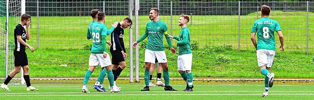 Bild 37: FC Zell besiegt SG FC Wehr/Brennet mit 7:4 – und wir haben Bilder!