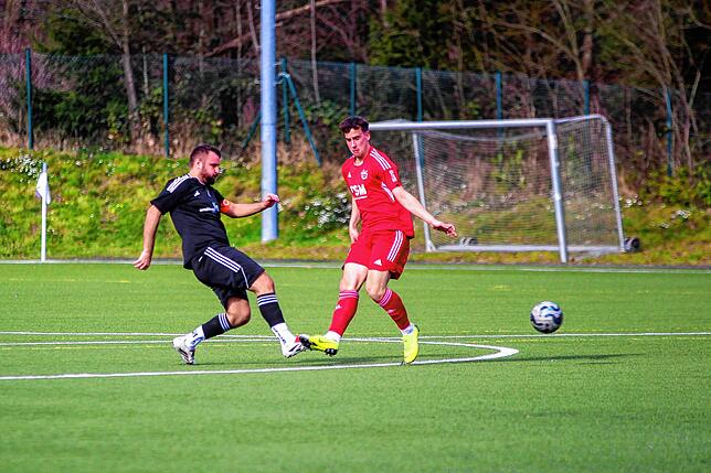 Bild 11: SV 08 Laufenburg besiegt den FSV Rot-Weiß Stegen mit 2:0 – und wir haben Fotos!